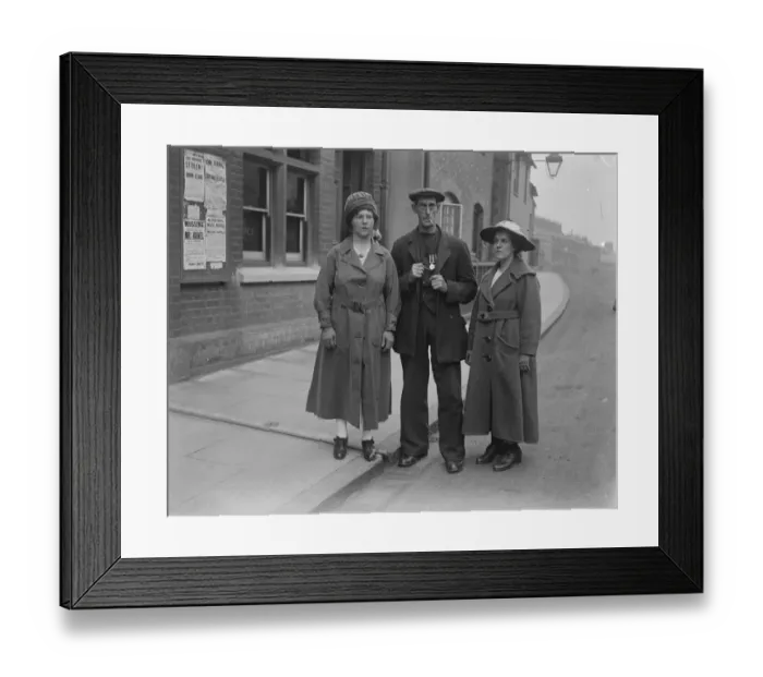 Framed Print : Accuser of Mrs Gooding Charged Mrs Rose Emma Gooding ( on left ) with her husband and her sister Framed Print : Accuser of Mrs Gooding Charged Mrs Rose Emma Gooding ( on left ) with her husband and her sister