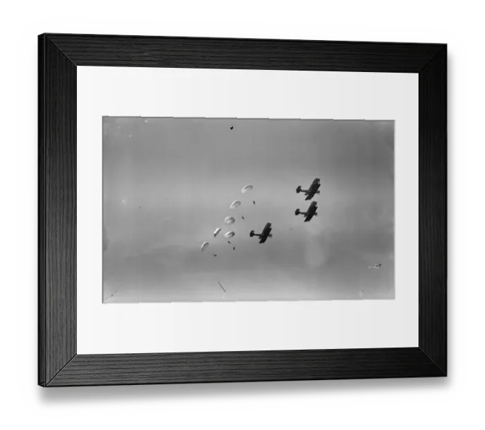 Framed Print : RAF Pageant at Hendon. Six parachutists leaving three RAF Vickers Vimy bombers Framed Print : RAF Pageant at Hendon. Six parachutists leaving three RAF Vickers Vimy bombers