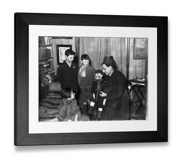 Framed Print : Vicar ventriloquist. The Reverend George Potter, vicar of St Chrysostoms Church Framed Print : Vicar ventriloquist. The Reverend George Potter, vicar of St Chrysostoms Church