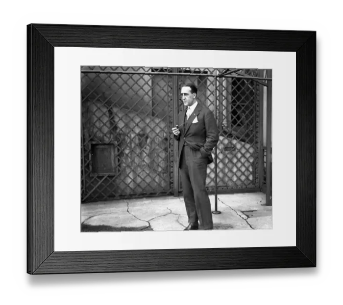 Framed Print : The Italian Prince Colonna, photographed in Brighton, Sussex. 1927