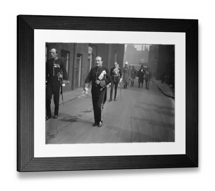 Framed Print : The Kings holds a levee at St Jamess Palace. Mr Baldwin leaving. 11 March 1924 Framed Print : The Kings holds a levee at St Jamess Palace. Mr Baldwin leaving. 11 March 1924