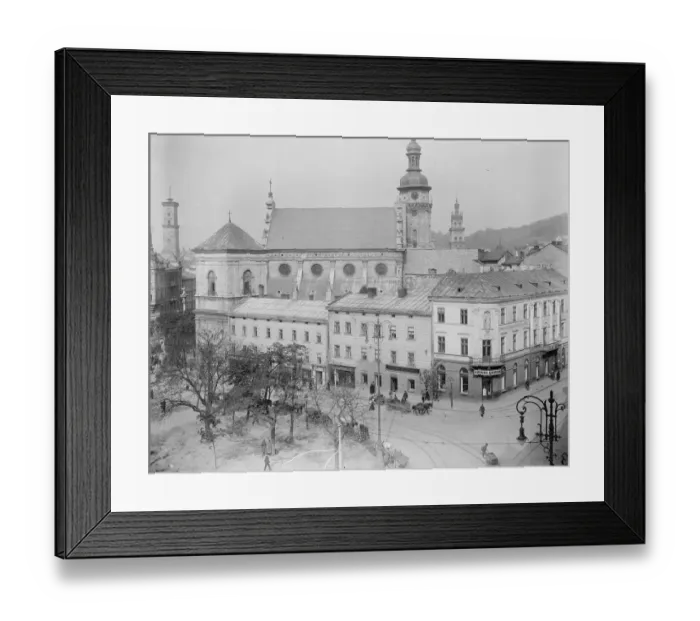 Framed Print : Lemberg, Poland. A fine panorama of Lemberg. 24 October 1921
