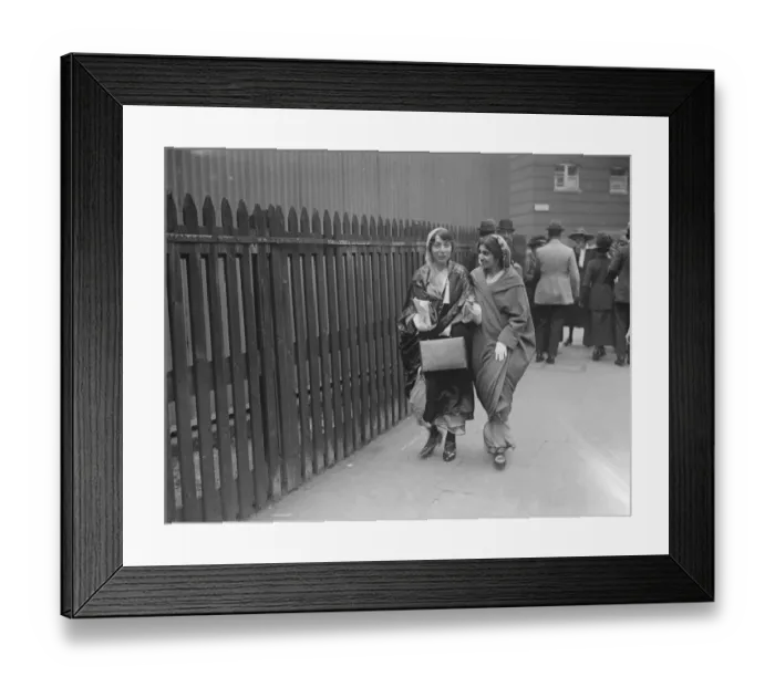 Framed Print : The King has laid the foundation stone of the new School of Economics, Clarke Market Framed Print : The King has laid the foundation stone of the new School of Economics, Clarke Market