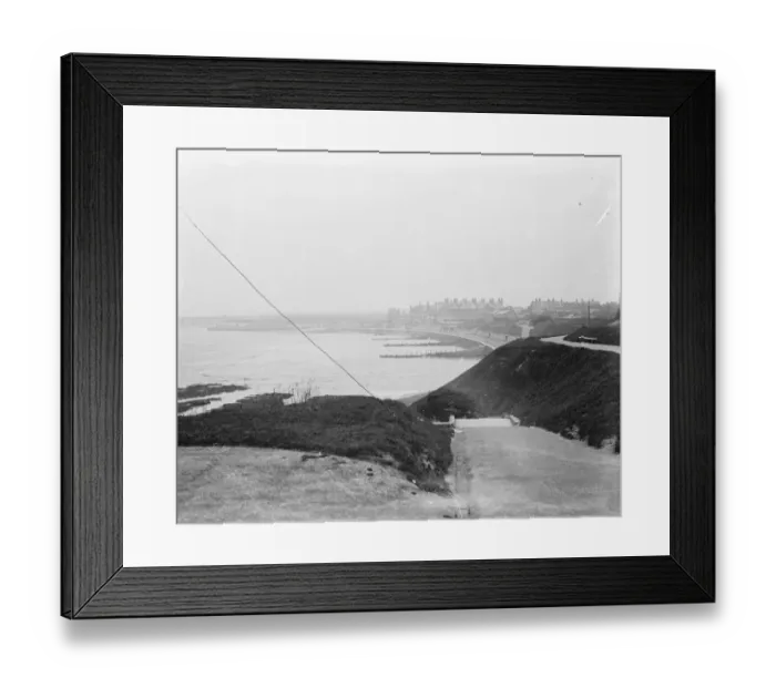 Framed Print : Westgate - The bay. 1925 Framed Print : Westgate - The bay. 1925