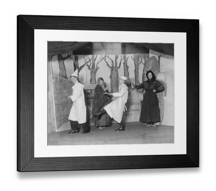 Framed Print : Blind, deaf or dumb pupils at the Homerton Deaf school produce Old Mother Hubbard Framed Print : Blind, deaf or dumb pupils at the Homerton Deaf school produce Old Mother Hubbard