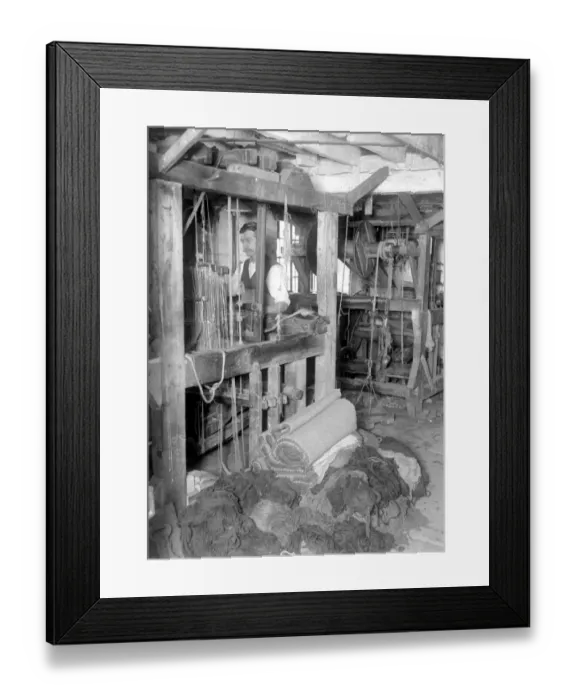Framed Print : Carpet making at Wilton. 5 November 1920 Framed Print : Carpet making at Wilton. 5 November 1920