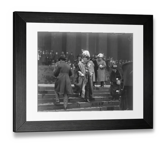 Framed Print : Annual service of the Order of St Michael and St George in the Chapel of the Order Framed Print : Annual service of the Order of St Michael and St George in the Chapel of the Order