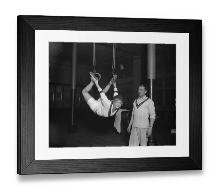 Framed Print : Englands popular young film star at the Mayfair Gymnasium. Miss Flora le Breton Framed Print : Englands popular young film star at the Mayfair Gymnasium. Miss Flora le Breton