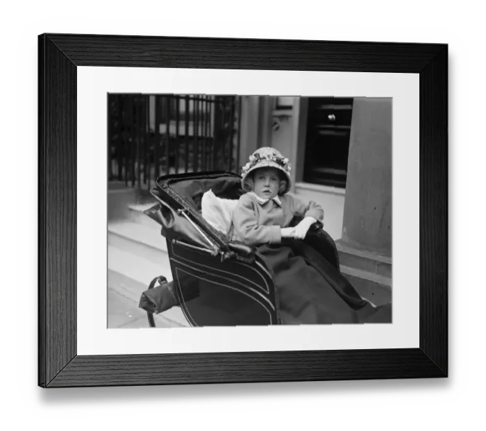 Framed Print : Duke of Portlands grandchildren as motorists Lady Victoria Margaret Cavendish Bentinck Framed Print : Duke of Portlands grandchildren as motorists Lady Victoria Margaret Cavendish Bentinck