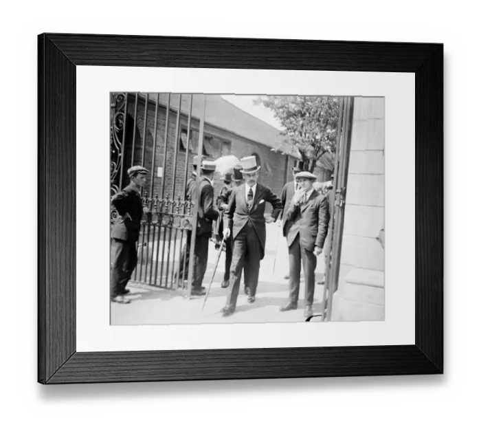 Framed Print : At the Eton and Harrow match at Lords. Sir Philip Chatwode leaving. 13 July 1923 Framed Print : At the Eton and Harrow match at Lords. Sir Philip Chatwode leaving. 13 July 1923