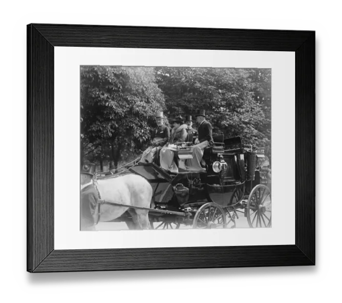 Framed Print : The Coaching Marathon Sir E Sterns Coach 10 June 1922 Framed Print : The Coaching Marathon Sir E Sterns Coach 10 June 1922