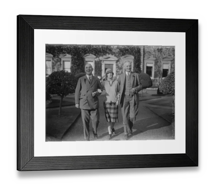 Framed Print : Conference of European importance on trade and finance held at Broadlands, Romsey Framed Print : Conference of European importance on trade and finance held at Broadlands, Romsey