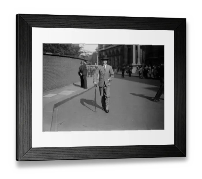 Framed Print : Cabinet meeting at No 10. Mr Samuel Hoare arriving. 3 June 1929
