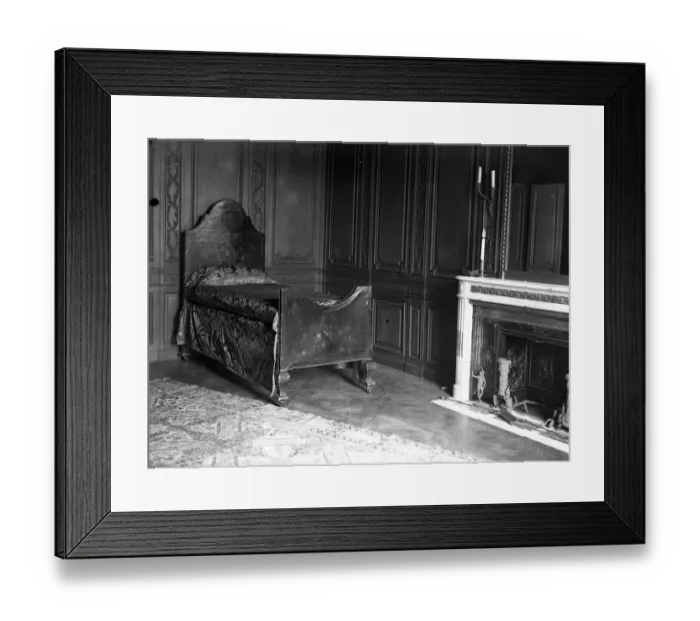 Framed Print : The American Womens Club at 46 Grosvenor Street ( formerly Residence of Sir Edgar Framed Print : The American Womens Club at 46 Grosvenor Street ( formerly Residence of Sir Edgar