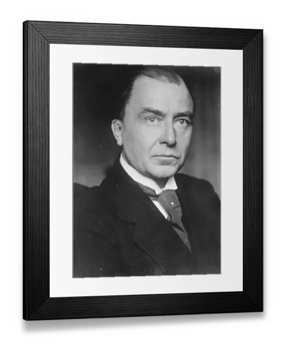 Framed Print : Dr Jarres, who is put forward by the National German Circle ( Nationalen Kreisen Framed Print : Dr Jarres, who is put forward by the National German Circle ( Nationalen Kreisen