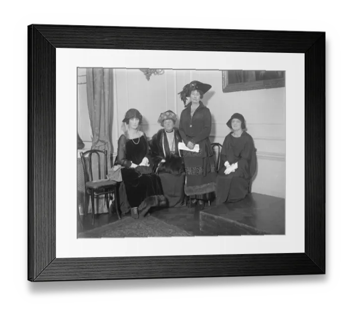 Framed Print : The Ivory Cross at home at No 10 Downing Street. A distinguished company was present at 10 Framed Print : The Ivory Cross at home at No 10 Downing Street. A distinguished company was present at 10