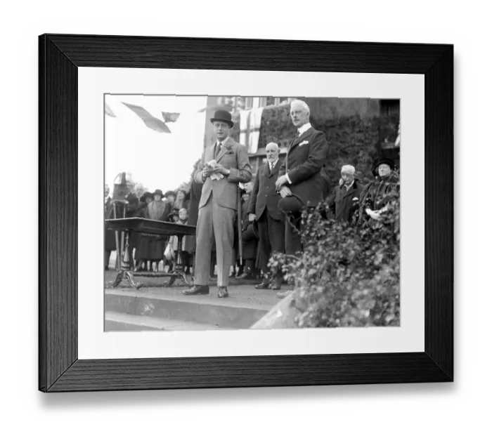 Framed Print : Hertford. The Prince of Wales at Barnardo Boys Home, Golding. 17 November 1922 Framed Print : Hertford. The Prince of Wales at Barnardo Boys Home, Golding. 17 November 1922