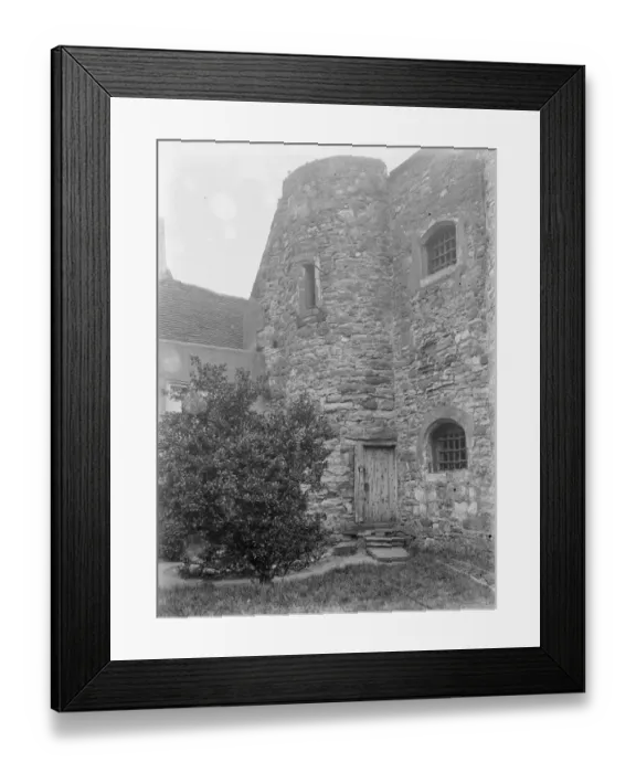 Framed Print : The Ypres Tower at Rye, built by William of Ypres, Earl of Kent, to protect the coast Framed Print : The Ypres Tower at Rye, built by William of Ypres, Earl of Kent, to protect the coast