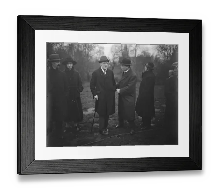 Framed Print : Oxford and Cambridge universities meet at Roehampton in their annual cross country Framed Print : Oxford and Cambridge universities meet at Roehampton in their annual cross country