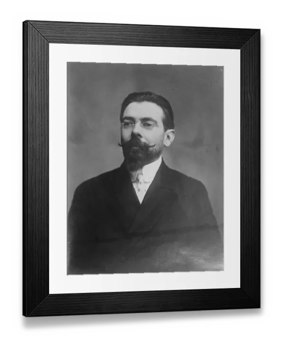 Framed Print : Portuguese Premier Ill Senorr Antonia da Silva 20 March 1923