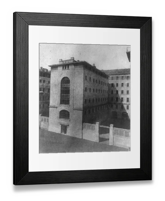 Framed Print : One time British barracks as American National monument. The one time British Barracks