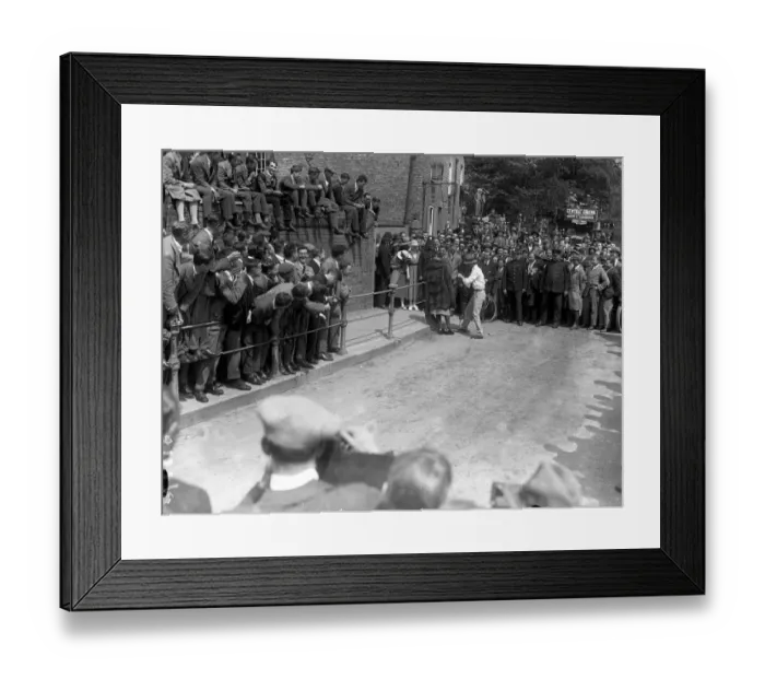 Framed Print : Cambridge undergraduates produce their own film, Red Beaver in the streets of the town