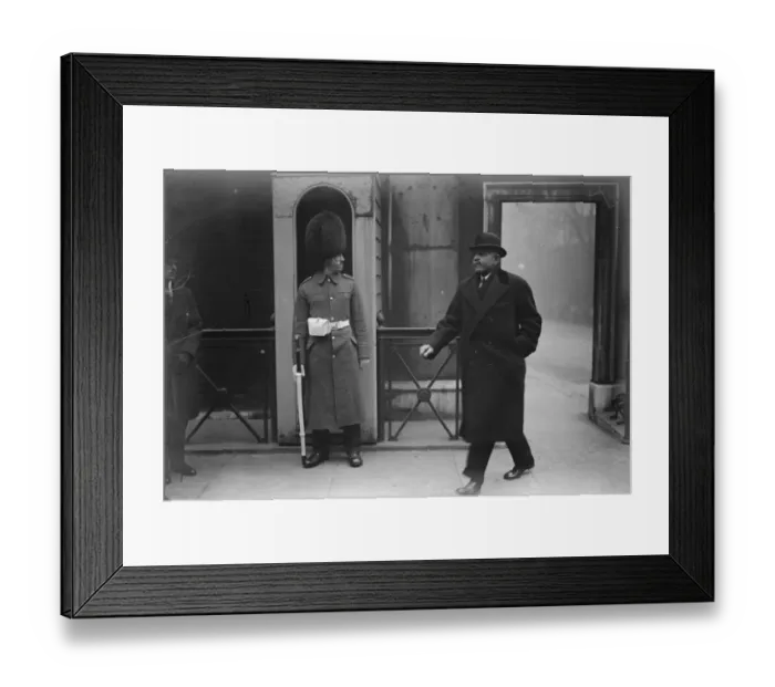 Framed Print : Illness of Queen Alexandra, callers at Marlborough house. The Rajah of Pudukota leaving