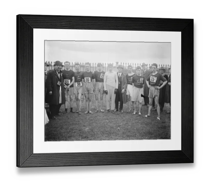 Framed Print : National cross country championship at Hereford racecourse The winning team, Birchfield Framed Print : National cross country championship at Hereford racecourse The winning team, Birchfield