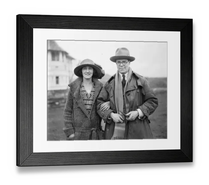 Framed Print : Secretary to his father. Mr J H Clynes, the son of Mr J R Clynes, the deputy Framed Print : Secretary to his father. Mr J H Clynes, the son of Mr J R Clynes, the deputy