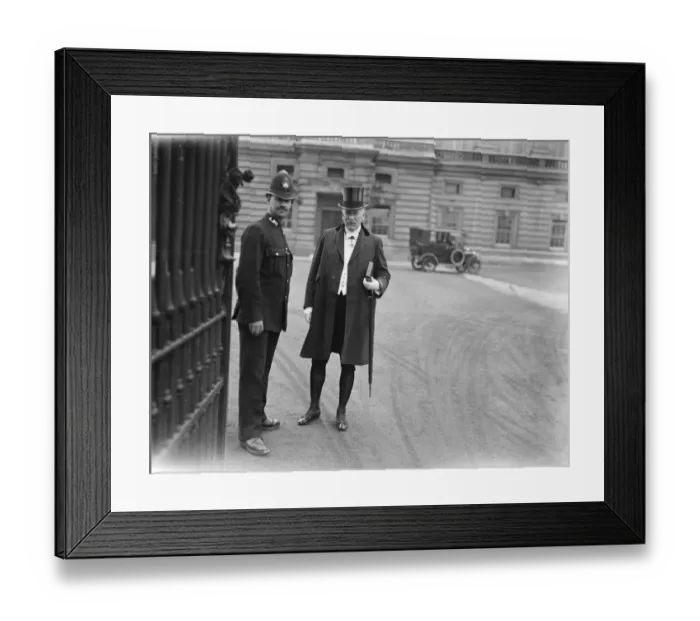 Framed Print : The King holds an investiture. Sir Charles Clifford, Managing Director of