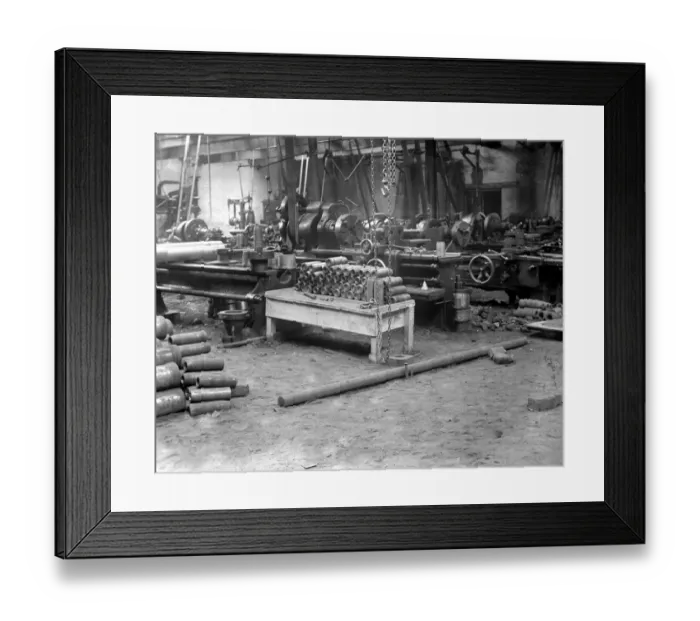Framed Print : A Lord George shop. Until a few weeks age this was a Blacksmiths shop