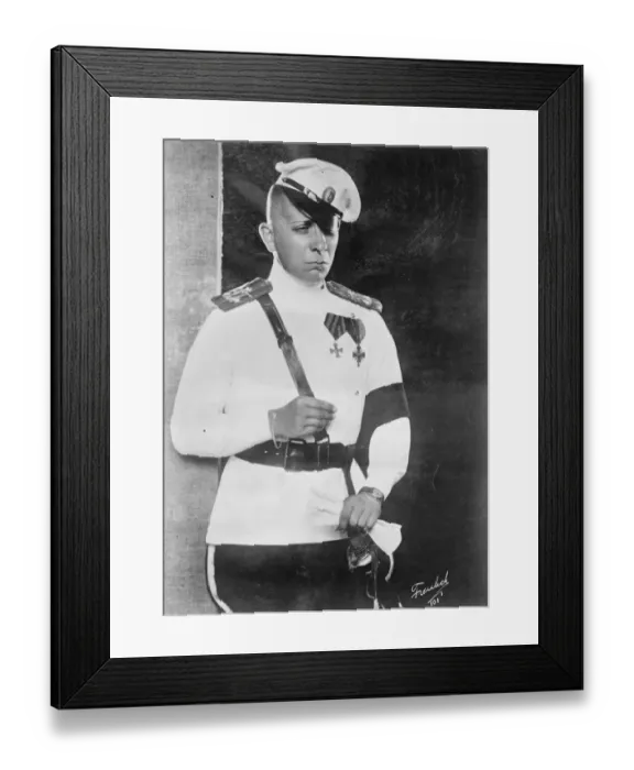 Framed Print : Erich von Stroheim, FIlm actor and producer 1924 Framed Print : Erich von Stroheim, FIlm actor and producer 1924
