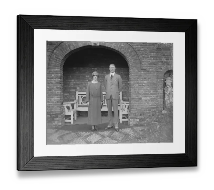 Framed Print : Lord Carnegie and his bride ( Princess Maud ) spend part of their honeymoon at Hull place Framed Print : Lord Carnegie and his bride ( Princess Maud ) spend part of their honeymoon at Hull place