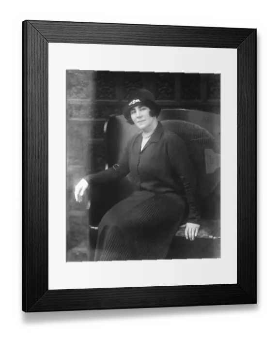 Framed Print : Well known contralto engaged to be married. The engagement is announced between Mr A Clayton Framed Print : Well known contralto engaged to be married. The engagement is announced between Mr A Clayton