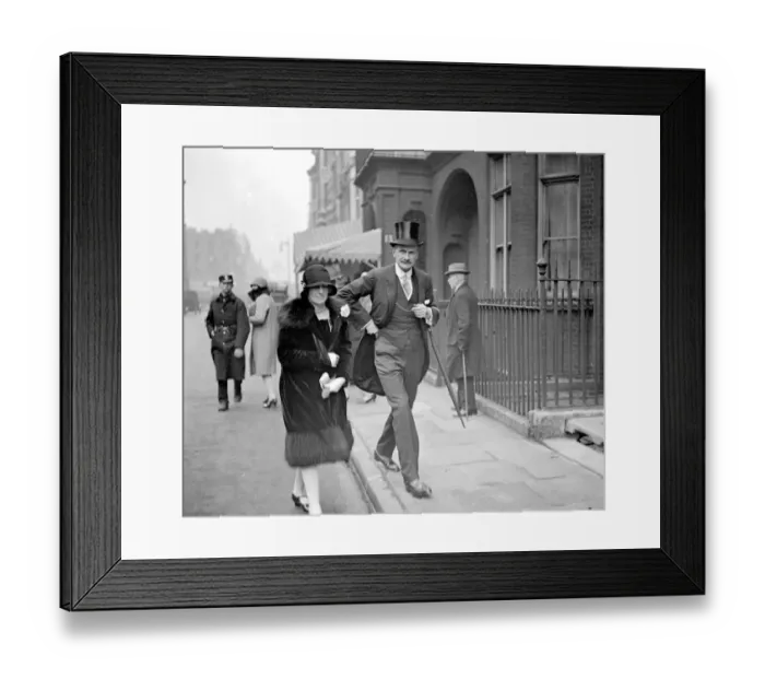 Framed Print : Nall-Cain: Pennyman wedding at St Marks North Audley street. Photo Shows: Lord and Lady Vivian Framed Print : Nall-Cain: Pennyman wedding at St Marks North Audley street. Photo Shows: Lord and Lady Vivian
