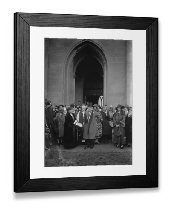 Framed Print : Earl and Countess of Coventry celebrate their diamond wedding by attending village Framed Print : Earl and Countess of Coventry celebrate their diamond wedding by attending village