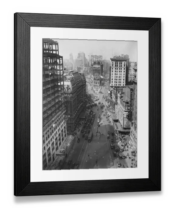 Framed Print : New York. Looking north along Broadway. 1926