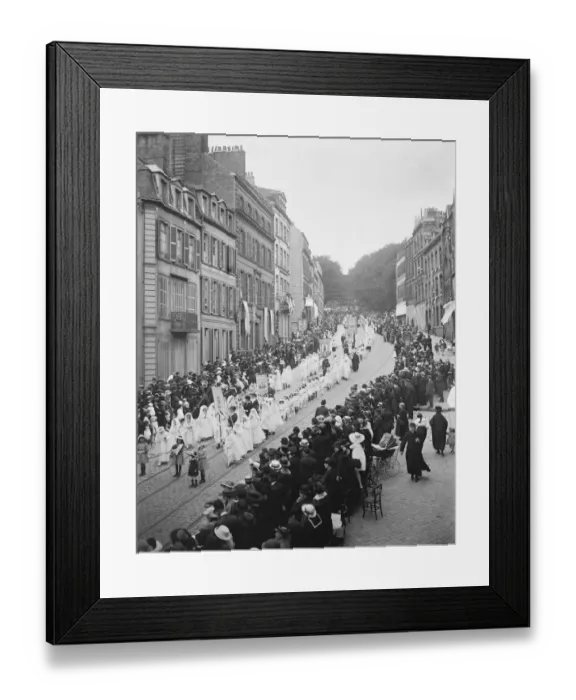Framed Print : Boulogne France, Procession of our lady of Boulogne 22 August 1920 Framed Print : Boulogne France, Procession of our lady of Boulogne 22 August 1920