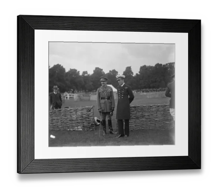 Framed Print : 19th Field Brigade Royal Artillery Mounted sports at Preston Road. Captain