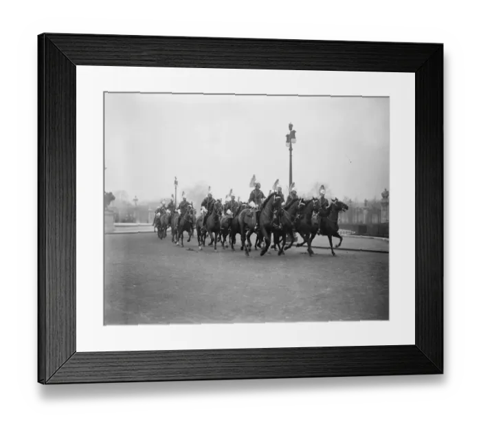 Framed Print : Royal Wedding Rehearsal Household Cavalry passing down the Mall, London 21 February Framed Print : Royal Wedding Rehearsal Household Cavalry passing down the Mall, London 21 February