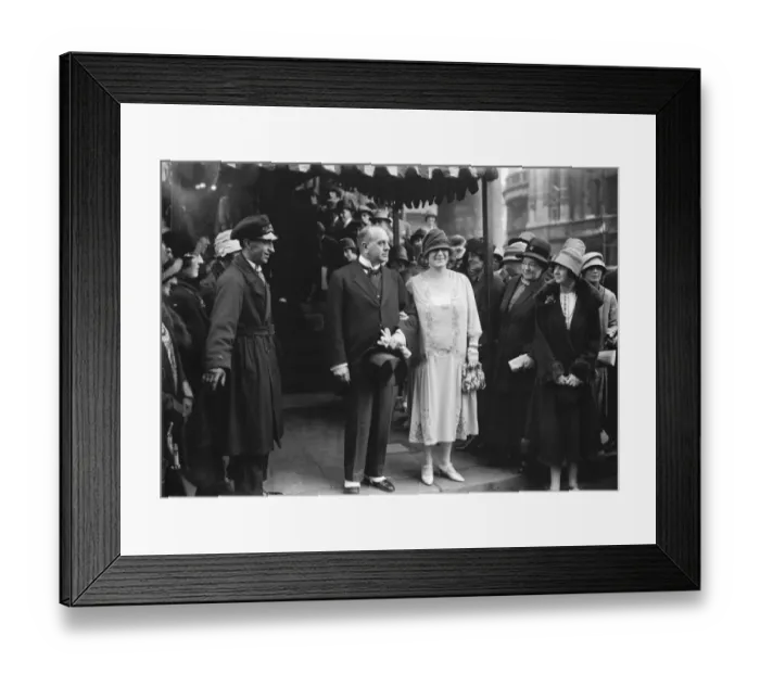 Framed Print : Wedding. Mr Roper Barrett and Mrs Glenny were married at All Soul s, Langham Place Framed Print : Wedding. Mr Roper Barrett and Mrs Glenny were married at All Soul s, Langham Place