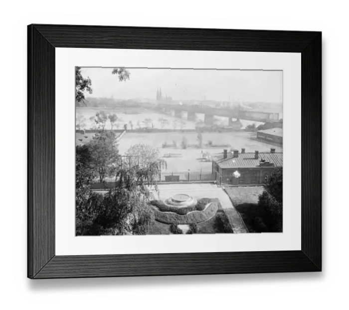 Framed Print : Warsaw The royal palace showing Vistula and the suburb of Praga 25 October 1921 Framed Print : Warsaw The royal palace showing Vistula and the suburb of Praga 25 October 1921