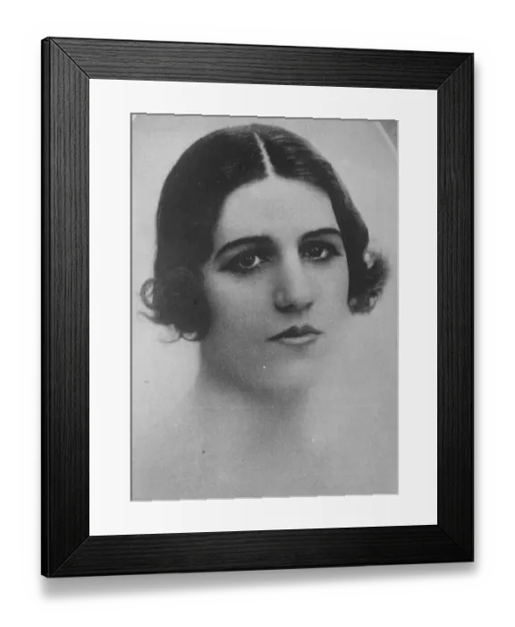 Framed Print : Miss Maria Cabelle of the Apollo Theatre, Madrid. 28 February 1923 Framed Print : Miss Maria Cabelle of the Apollo Theatre, Madrid. 28 February 1923