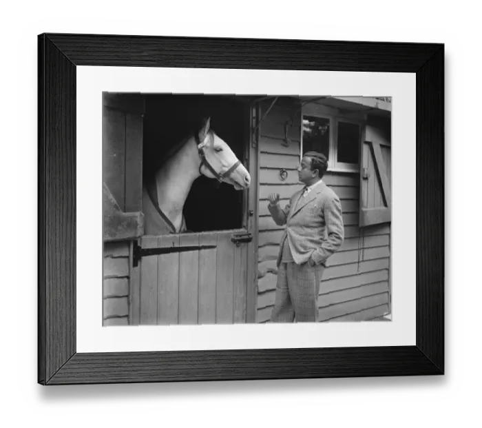 Framed Print : The Maharajah of Rajpipla at his English country home, the Manor Cottage, old Windsor