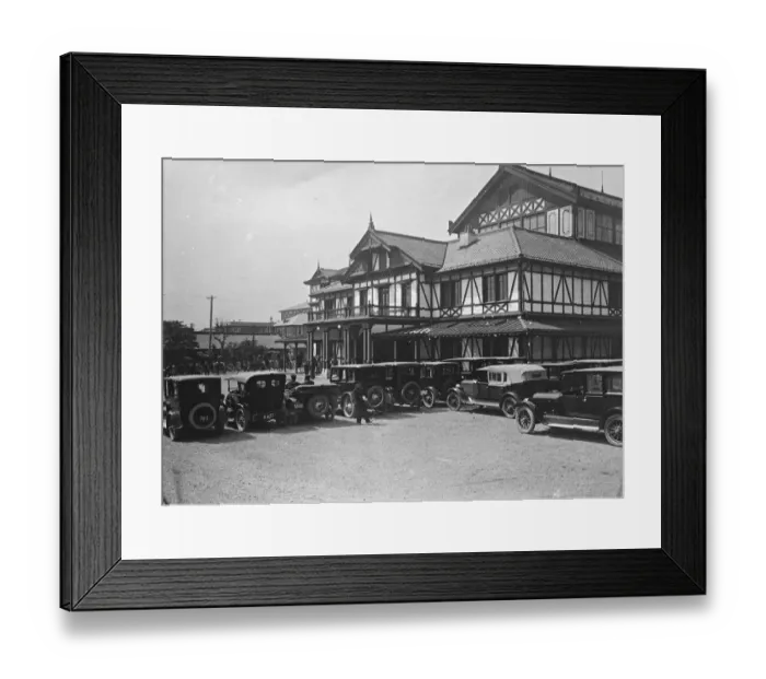 Framed Print : The devastation of Tokyo The Japanese house of parliament at Tokyo which was devastated