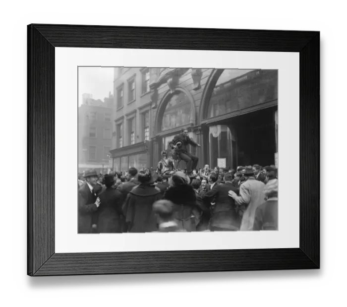 Framed Print : Students from Guys capture Prineas the mascot of University College Hospital 14