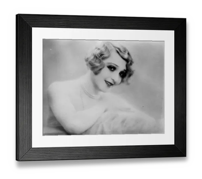 Framed Print : Englands prettiest girl on the stage. Miss Madge Bellamy, who has been voted Framed Print : Englands prettiest girl on the stage. Miss Madge Bellamy, who has been voted