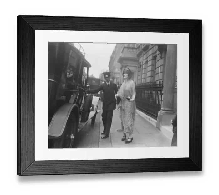 Framed Print : Yorkshire bridegroom for Miss Diana Beckett. Miss Diana Beckett and Mr Albany K Framed Print : Yorkshire bridegroom for Miss Diana Beckett. Miss Diana Beckett and Mr Albany K