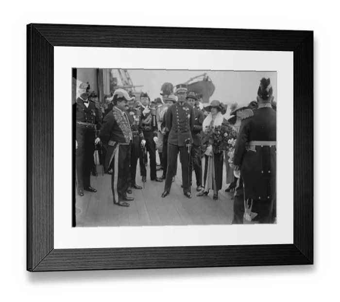 Framed Print : The Crown Prince of Sweden and Lady Louise Mountbatten visit the Swedish Battle Squadron Framed Print : The Crown Prince of Sweden and Lady Louise Mountbatten visit the Swedish Battle Squadron