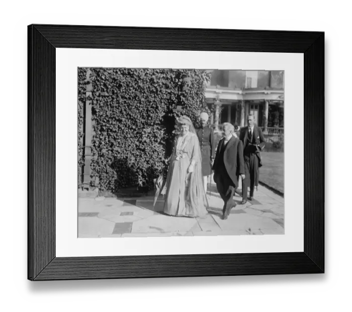 Framed Print : Duchess of Albany Watches Indian Play Lord Leverhulme escorting the Duchess to her